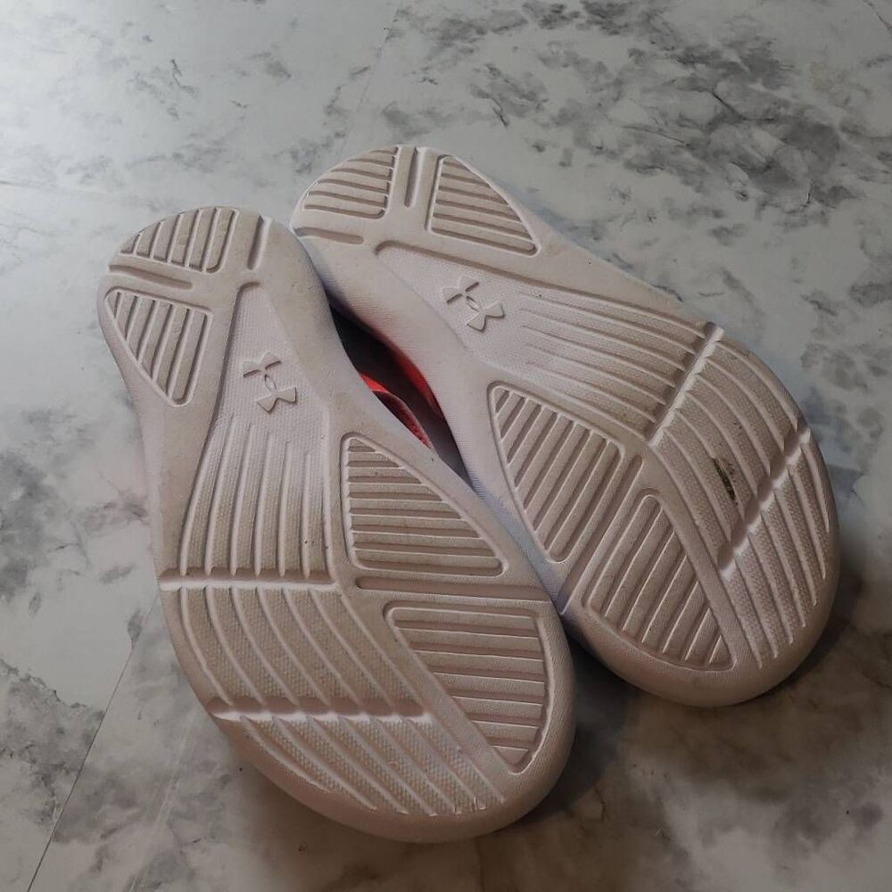 Champion Flip Flops Size 7 - Picture 5 of 6